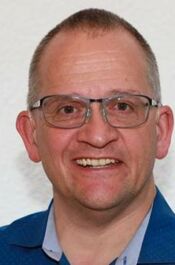Rainer Wawrzik - Datenverarbeitungskaufman mit Spezialisierung auf Grossrechneranlagen